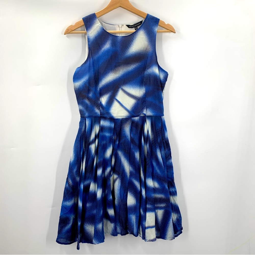 Kaya and Sloane Womens Dress Blue M Flare Sleeveless
